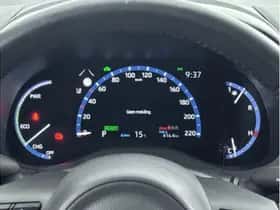 Toyota Yaris Cross (2023) thumbnail 3