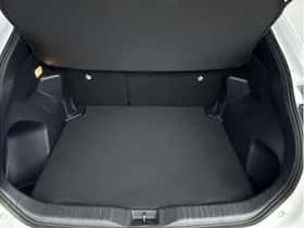 Toyota Yaris Cross (2023) thumbnail 23