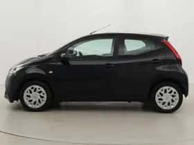 Toyota Aygo (2021) thumbnail 14