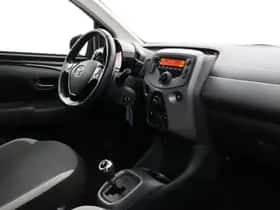 Toyota Aygo (2021) thumbnail 26