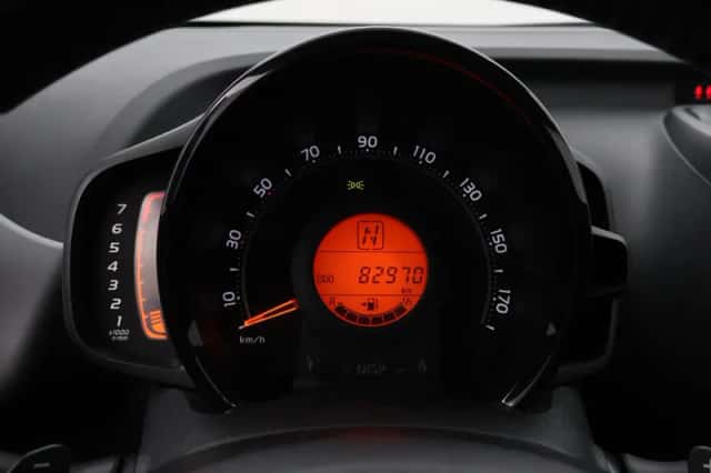 Toyota Aygo (2021) thumbnail 4