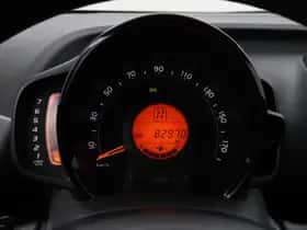 Toyota Aygo (2021) thumbnail 4