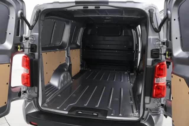 Toyota Proace (2023) thumbnail 5