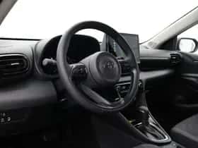 Toyota Yaris (2026) thumbnail 2