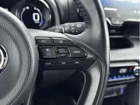 Toyota Yaris (2022) thumbnail 20