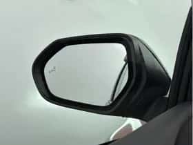 Toyota Yaris (2022) thumbnail 5