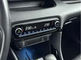 Toyota Yaris (2022) thumbnail 9