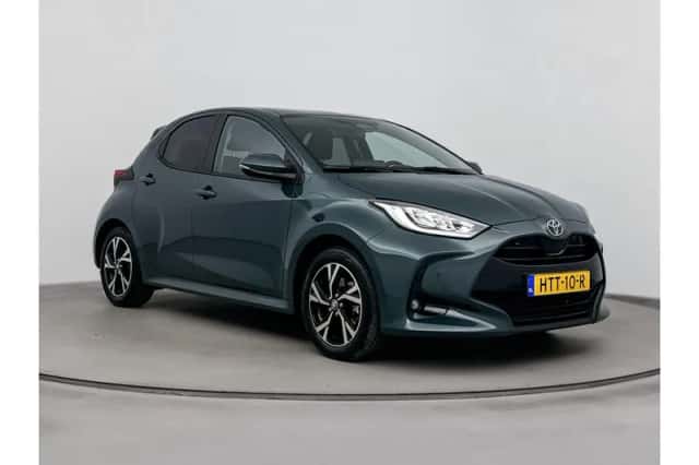 Toyota Yaris (2025) thumbnail 1