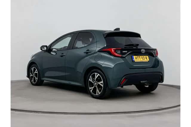 Toyota Yaris (2025) thumbnail 4