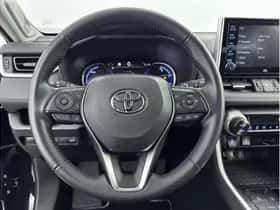 Toyota RAV4 (2021) thumbnail 15