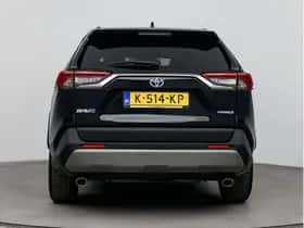 Toyota RAV4 (2021) thumbnail 8