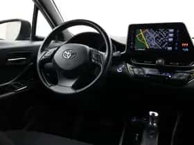 Toyota C-HR (2018) thumbnail 28
