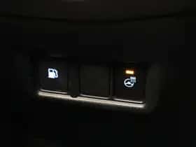 Toyota C-HR (2018) thumbnail 7