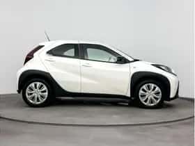 Toyota Aygo X (2024) thumbnail 9