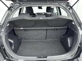 Toyota Yaris (2017) thumbnail 24
