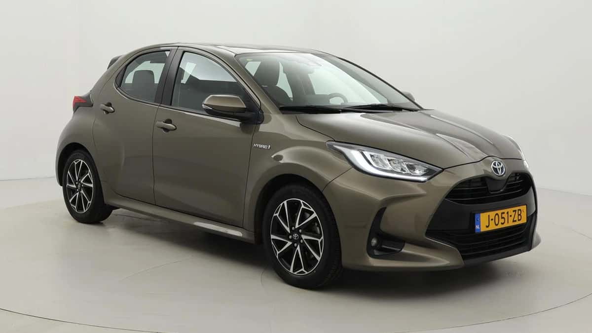Toyota Yaris (2020) — foto 1