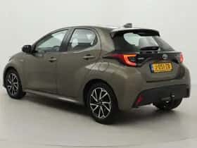 Toyota Yaris (2020) thumbnail 4