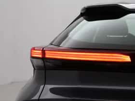 Toyota C-HR (2024) thumbnail 12