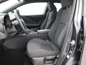Toyota C-HR (2024) thumbnail 19