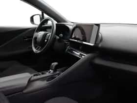 Toyota C-HR (2024) thumbnail 33