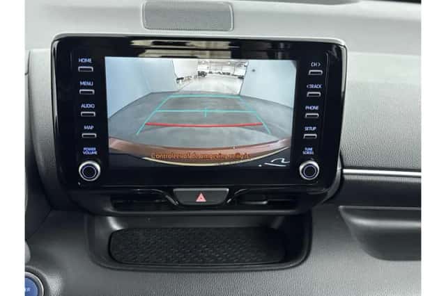 Toyota Yaris (2022) thumbnail 6