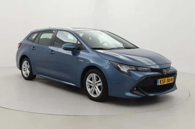 Toyota Corolla (2021) thumbnail 1
