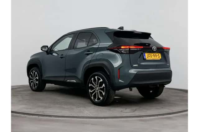 Toyota Yaris Cross (2025) thumbnail 4