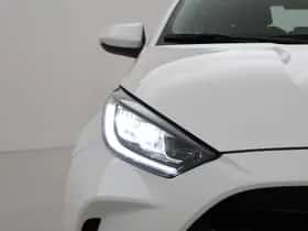 Toyota Yaris (2021) thumbnail 12