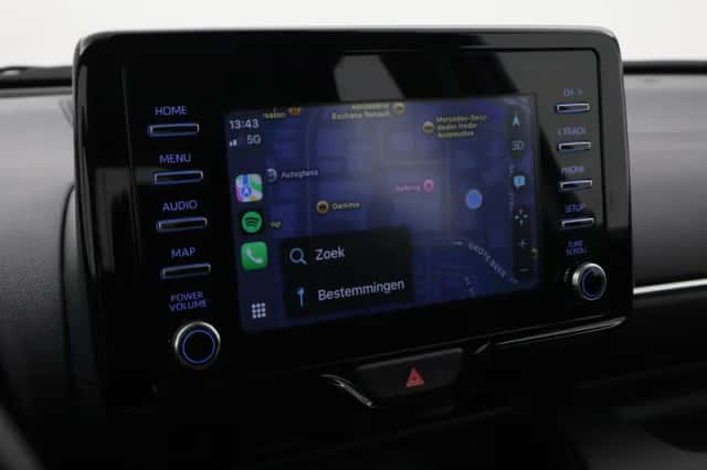 Toyota Yaris (2021) thumbnail 6