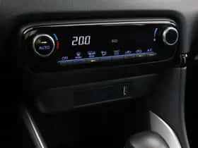 Toyota Yaris (2021) thumbnail 10