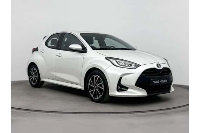 Toyota Yaris (2022) thumbnail 1