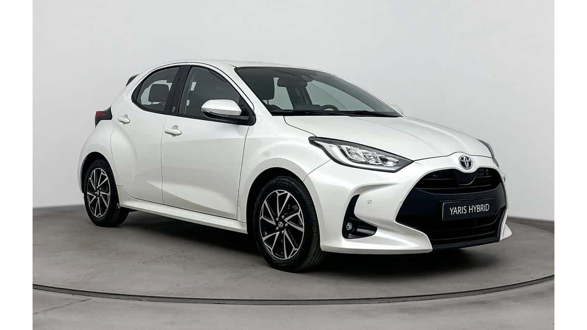 Toyota Yaris (2022) — foto 1
