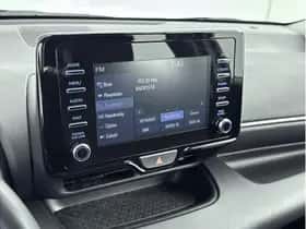Toyota Yaris (2022) thumbnail 17