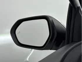 Toyota Yaris (2022) thumbnail 5