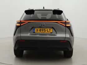 Toyota bZ4X (2023) thumbnail 22