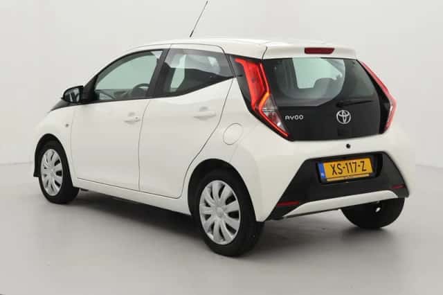 Toyota Aygo (2019) thumbnail 4
