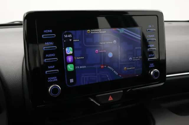 Toyota Yaris (2021) thumbnail 6