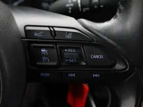 Toyota Yaris (2021) thumbnail 8
