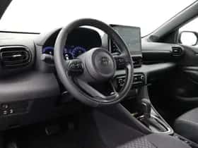 Toyota Yaris (2026) thumbnail 2