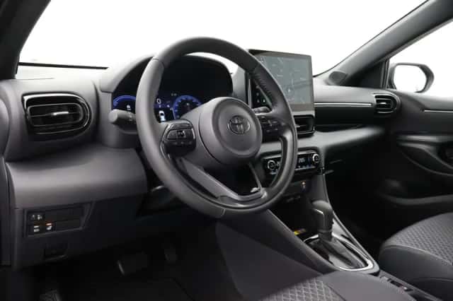 Toyota Yaris (2026) thumbnail 2