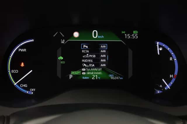 Toyota Yaris Cross (2022) thumbnail 3