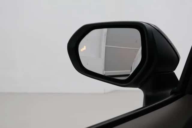 Toyota Yaris Cross (2022) thumbnail 5