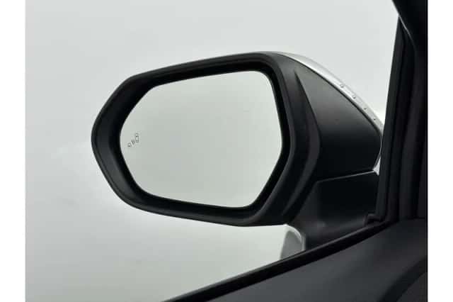 Toyota Yaris Cross (2025) thumbnail 5