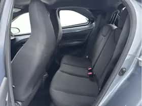 Toyota Aygo X (2024) thumbnail 25