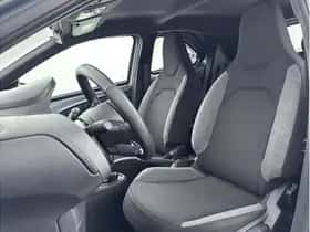 Toyota Aygo X (2024) thumbnail 9