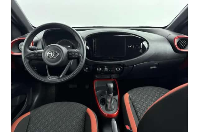 Toyota Aygo X (2024) thumbnail 2