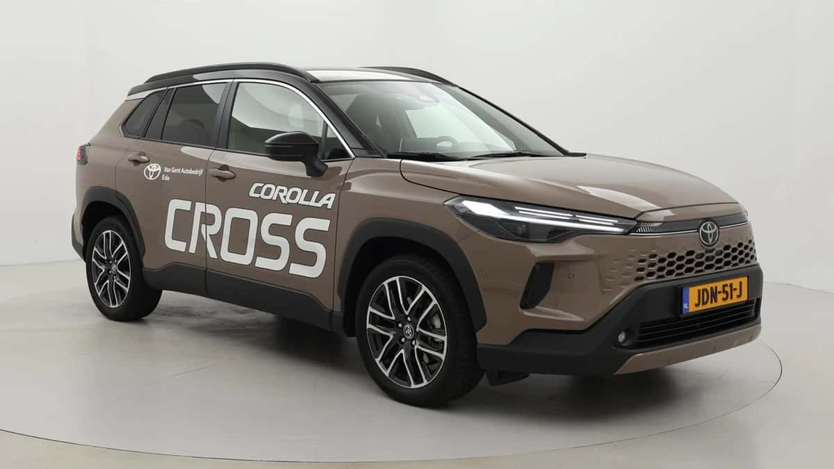 Toyota Corolla (2025) — foto 1