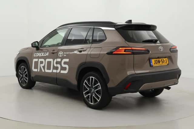 Toyota Corolla Cross (2025) thumbnail 4
