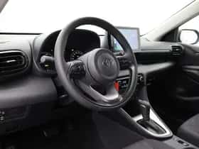 Toyota Yaris (2026) thumbnail 2