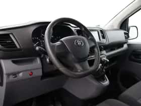 Toyota Proace (2022) thumbnail 2